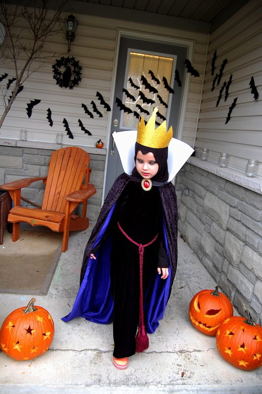 Halloween kostým dieťa zlá kráľovná snehobiele filmy Disney Halloween kostým dieťa zlá kráľovná snehobiely disney