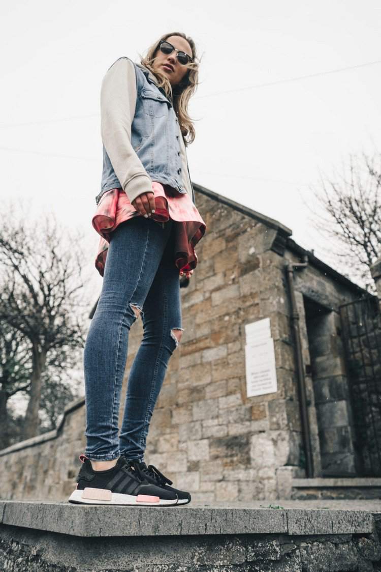 Neformálne oblečenie Adidas NMD Jeans pre každodenný život