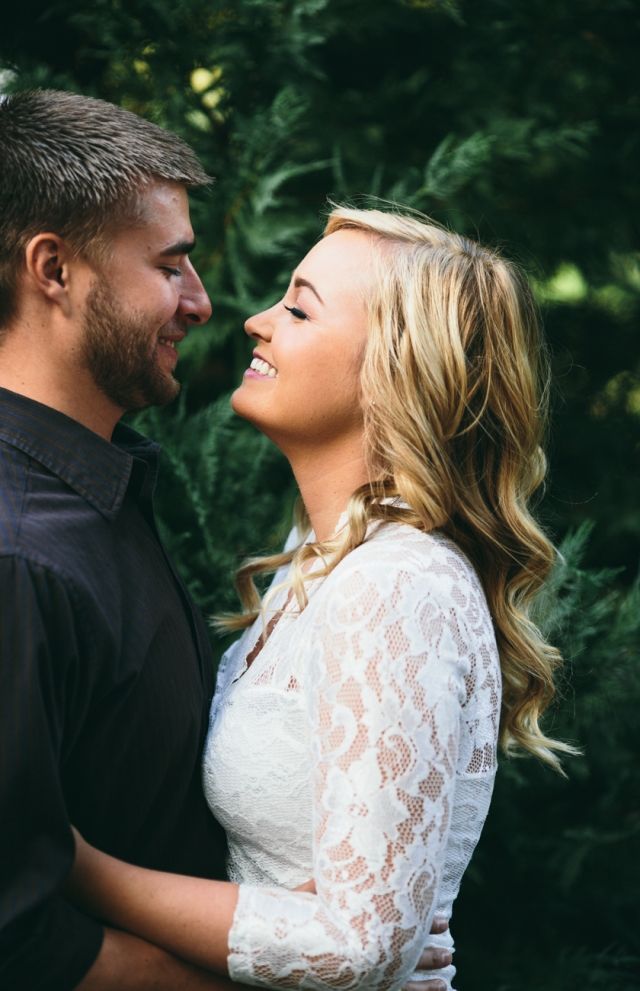 dámy-svadobné-účesy-nápady-svadobné-styling