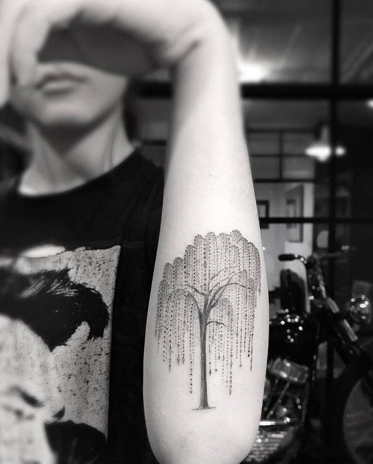 filigránske-tetovacie motívy-plačúca vŕba-predlaktie-dr-woo