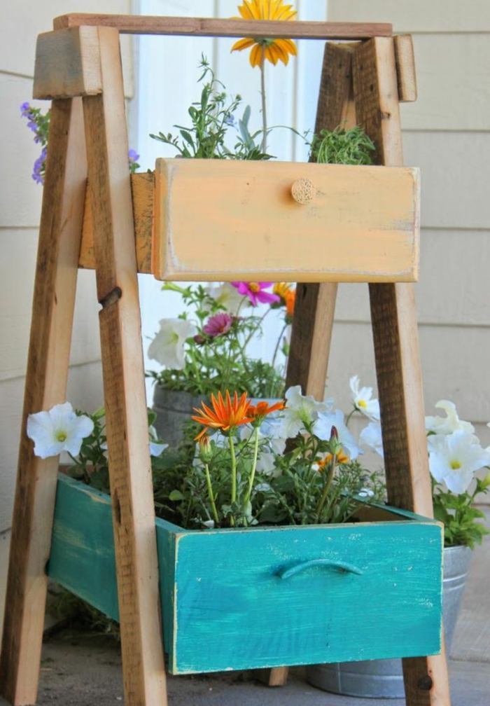 zásuvky modrý béžový nápad na kvetináč na terasu