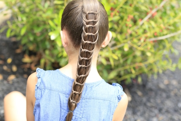 Pletený účes s chvostom-ľahko upraviteľné nápady pre dlhé vlasy Pletené-účes-s-chvost-hairstyling-nápady-na-dlhé vlasy