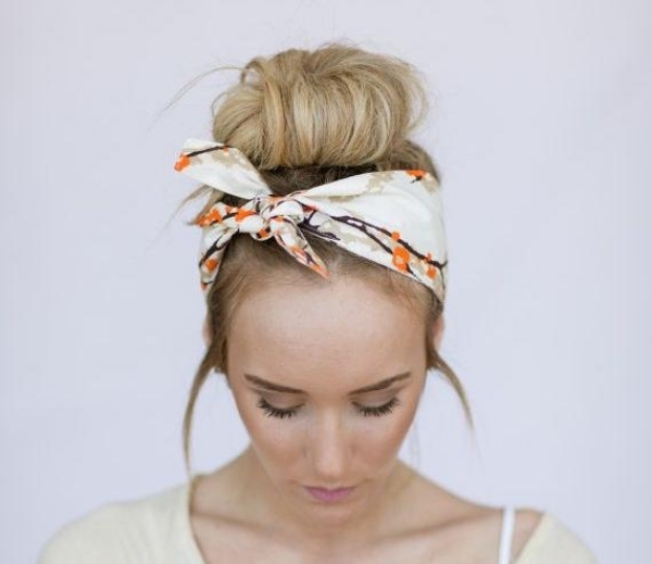 Drdol updo so štýlom špendlíka do šatky updo-drdol-šatka-vinobranie-motívy-nápady-dlhé vlasy