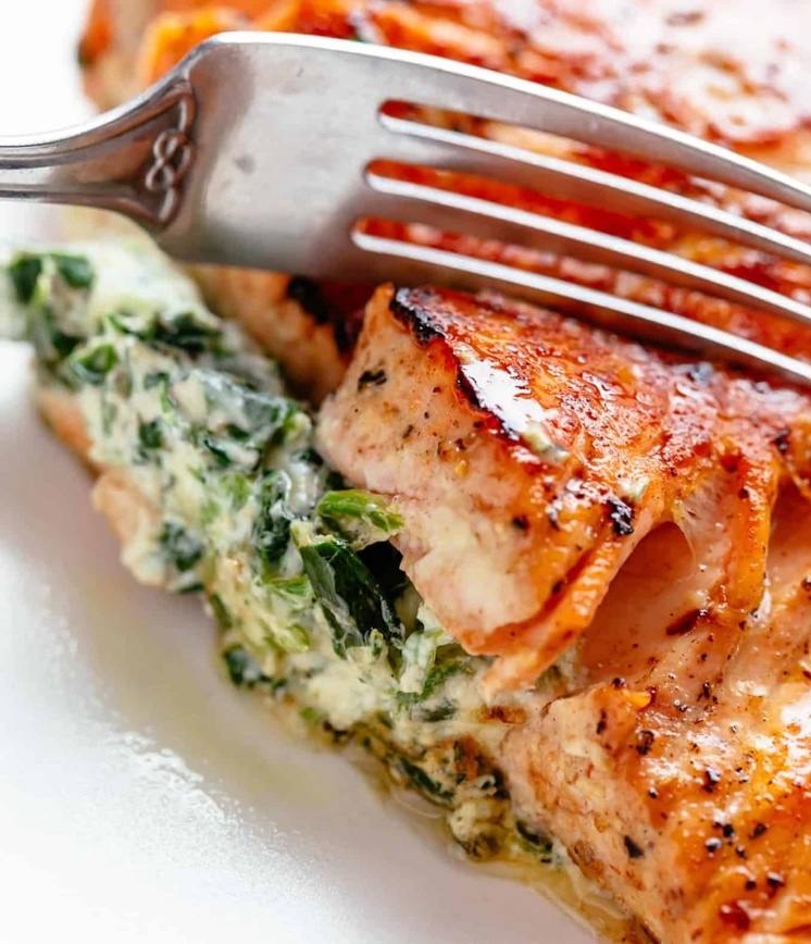 Losos so špenátom a smotanovým syrom v rúre