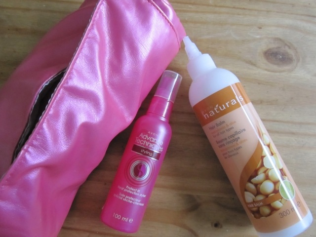 produkty-male-balenie-ruzove-avon-prislusenstvo