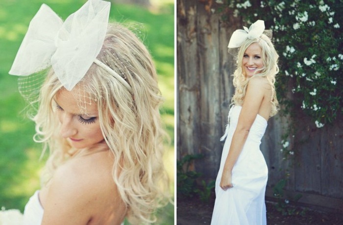 prírodné-kučery-vlasy-s-sieťou-a-mašľou