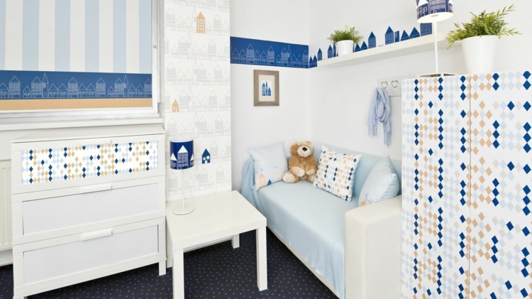 Moderné a jemné akcenty v modrej a oranžovej farbe