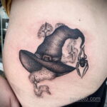 Rysunek tatuażu z kapeluszem lub czapką wiedźmy - zdjęcie - 4