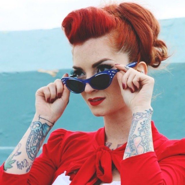retro rockabilly účes samovražda roll cop retro-rockabilly-účes-samovražda-roll-chvost-vysoký