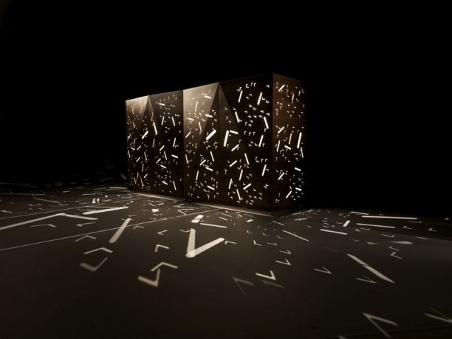 komoda nápady dizajn drevo lichtspiel RIDDLED FRONT Steven Holl horm