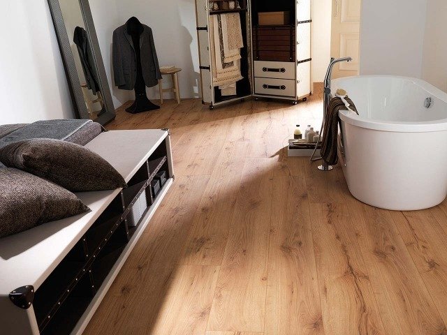Porcelánový laminátový dekor nápady spálne svetlá vaňa Porcelanosa laminát nápady spálňa svetlá vaňa