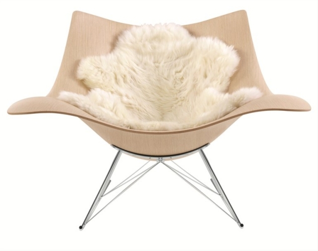 moderný-obývacia izba-nábytok-dizajnér-kreslo-drevo-STINGRAY-FREDERICIA-NÁBYTOK