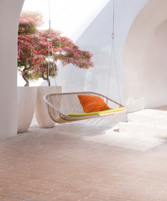 Idylické nápady na zariadenie záhradnej terasy-hojdacie kreslo-závesná sedačka-hojdačka-aqua Idylická záhrada pokrývajúca nápady na zariadenie terasy hojdacie kreslo Swing-aqua