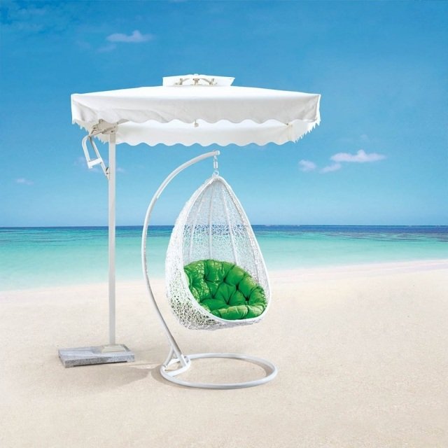 Závesné kreslá nápady nápady biely rám slnečník-Zuri nábytok Závesná stolička so slnečníkom zeleným vankúšom na sedenie Zuri Nábytok