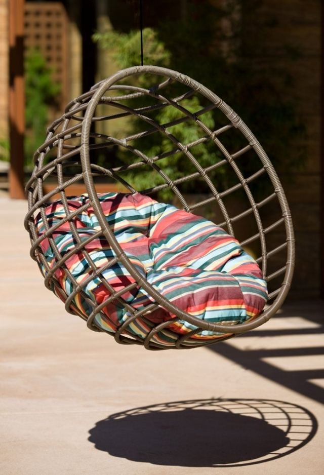 Okrúhle kreslo-zavesený záhradný nábytok-sedací nábytok outback company Okrúhle záhradné kreslo-zavesenie záhradného nábytku-sedací nábytok látková podložka na sedenie