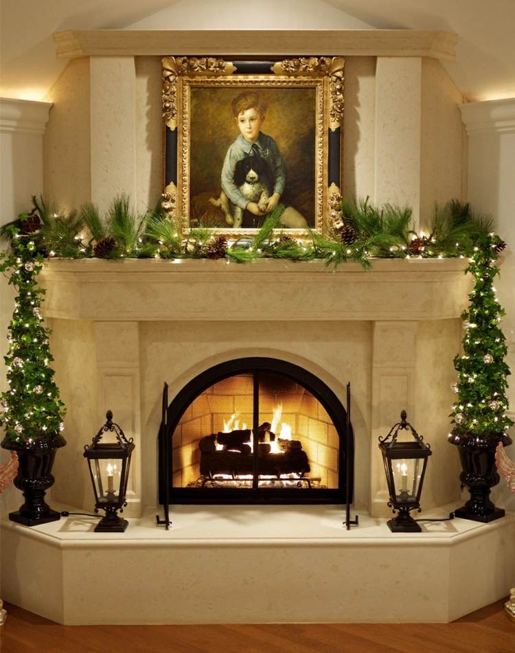 nápady vianočná výzdoba girlanda jedľa zelená elegantné lampové lampičky