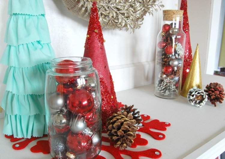 vianočné dekorácie nápady diy jedľa textílie rímsa