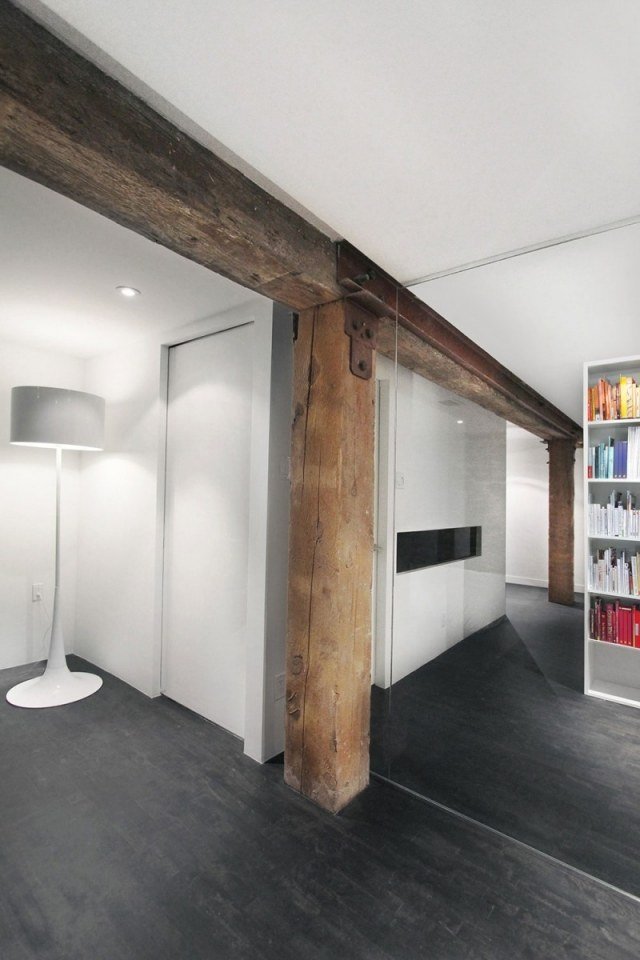 Návrhy stenových návrhov rustikálne stĺpy interiér Espace Le Moyne Návrhy dizajnu stien, rustikálne stĺpiky, kontrasty interiéru