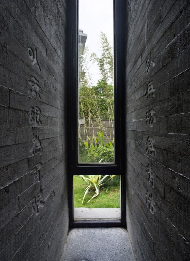 hieroglyfické písmo vytesané do steny tehlový sivý zúžený dizajn domu nápady na dizajn steny, hieroglyfické písmo vytesané do steny, tehlovo šedá
