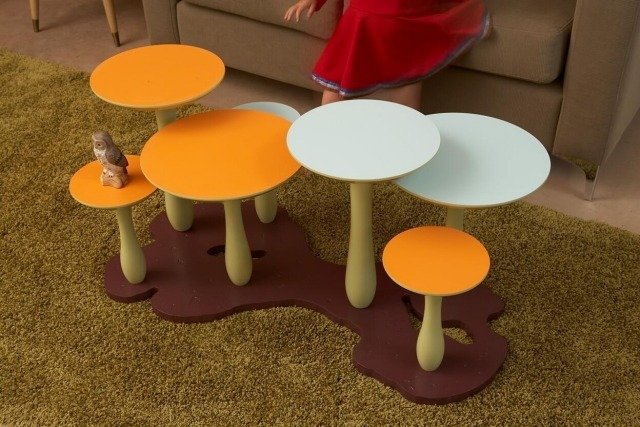 dizajnér-konferenčný stolík-šampiňóny-oranžový-Thomas-Wold