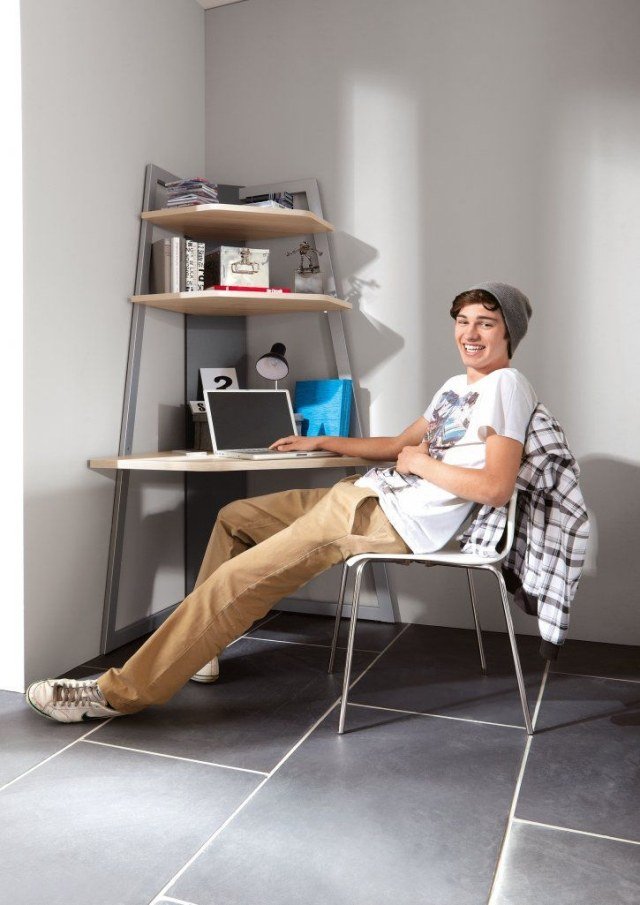 rohový stôl-detská izba-unisex-roehrbusch