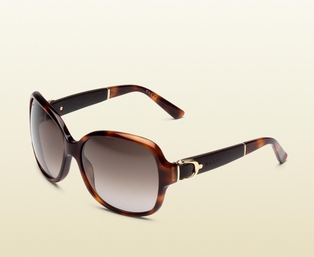 Verzia z plastového rohu, zbierka Gucci Móda slnečných okuliarov Gucci Design 2014