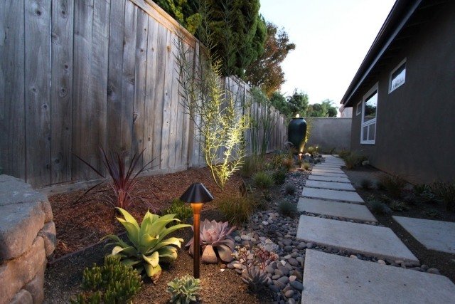 dlažobné dosky štrkový stĺpový svetlá podlahové svetlá chodníkové dosky štrkové medzery stĺpové svetlá podlahové svetlá