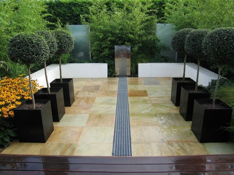 Bambus-záhradné-rastliny-vodný prvok-zrkadlo-baume-kuebel