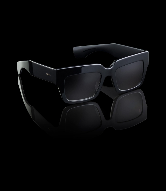 hranaté slnečné okuliare-štýlová kolekcia okuliarov-prada 2014 Kolekcia okuliarov-prada-square-okuliare-štýlové-doplnky