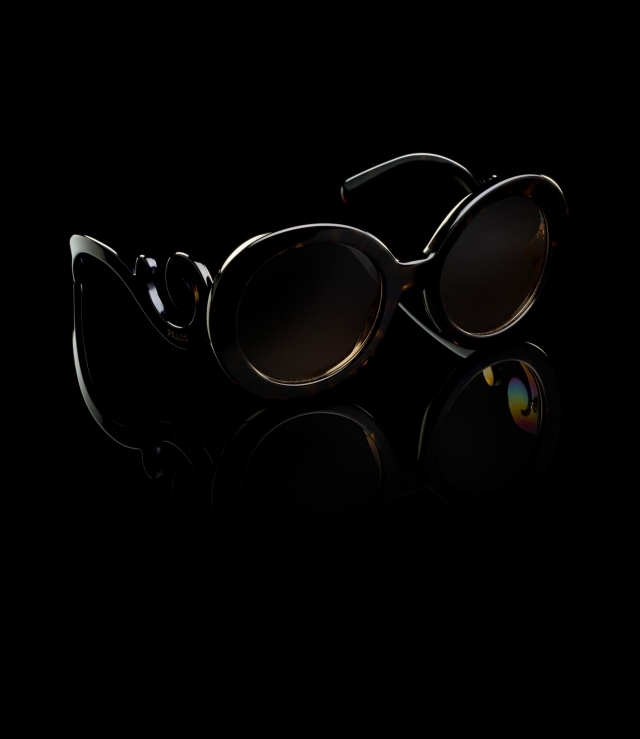 kvalitné slnečné okuliare od Prada-rund s vysokou UV ochranou vysokokvalitné slnečné okuliare-prada-okrúhle-dámske-kolekcie-UV-ochrana