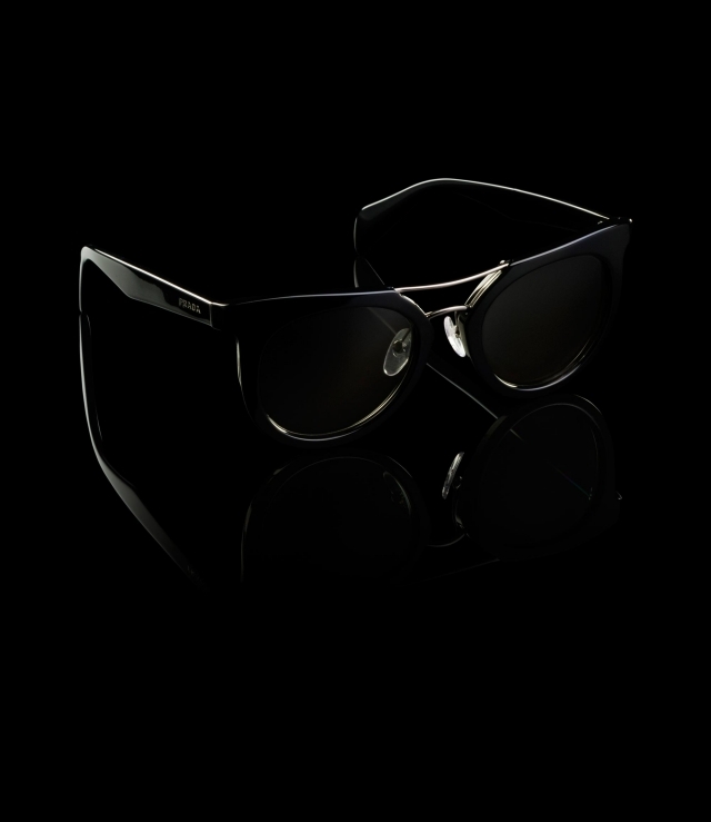 moderné slnečné okuliare vyrobené z plastu-gradientné šošovky Prada-vysoká ochrana proti UV žiareniu luxusné slnečné okuliare-prada-gradient-šošovky-vysoká-uv-ochrana