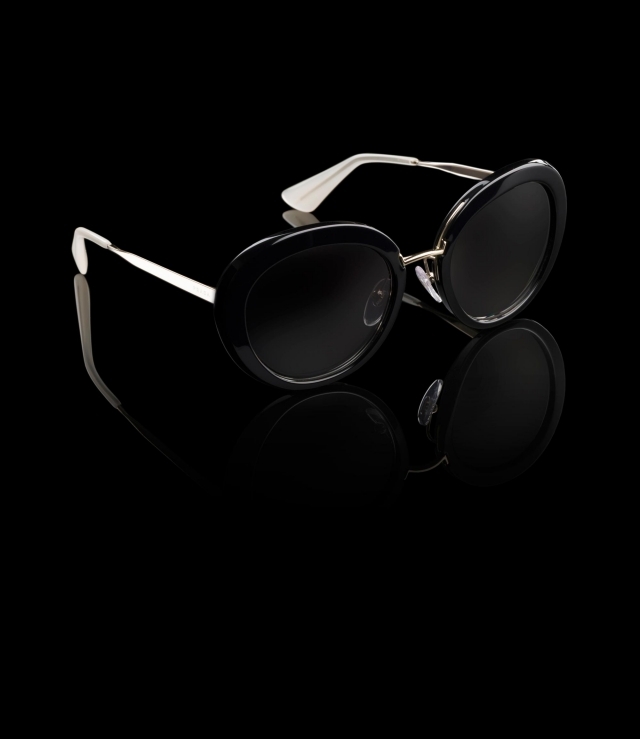 Oválne slnečné okuliare z exkluzívnej dámskej kolekcie Prada 2014 Prada-štýlové-slnečné okuliare-čierne-s gradientom