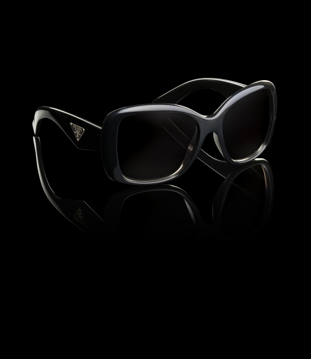 Plastové slnečné okuliare Prada Eyewear for Women 2014 Prada-Eyewear-stelesňuje-eleganciu-opulentné-kúzlo