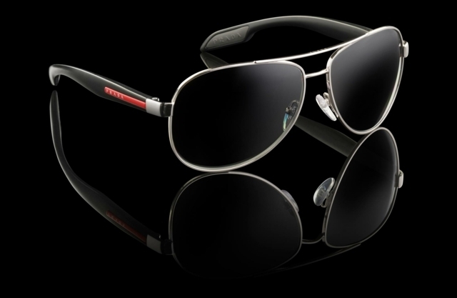 Okuliare Aviator v originálnom tvare, moderné prevedenie, čierne modely Modely moderného dizajnu tvoria čierny plastový rám