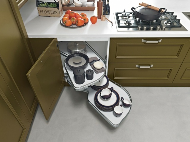 klasický kuchynský úložný priestor na panvice olivovej farby Kuchynské panvice olivovej farby skladovací priestor varná doska plyn