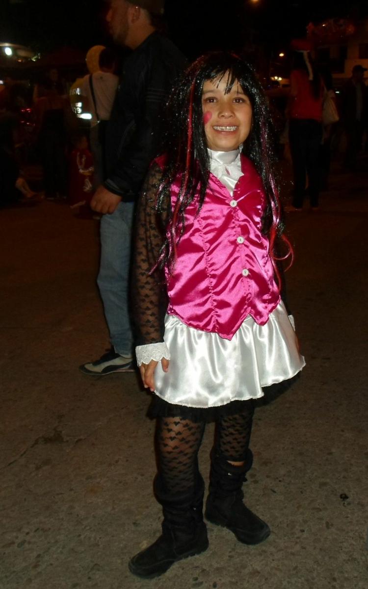 draculaura vysoký kostým monštrum s detskou pančuchovou vestou s parochňou