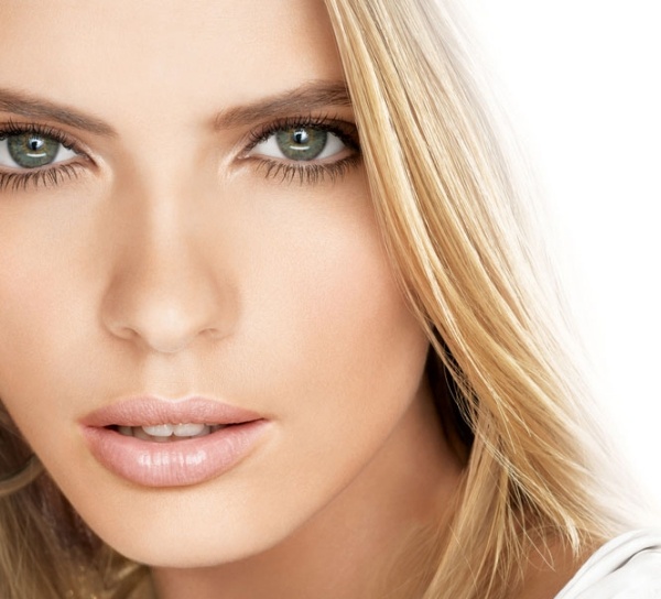 use-concealer_model-idea-instructions-makeup