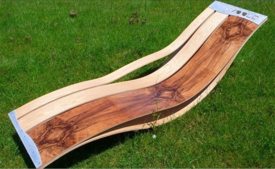 záhrada na opaľovanie moderné návrhy ležadiel vyrobené z dreva