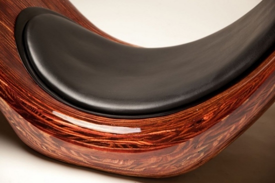 kožené sedadlo čierne moderné kreslo do obývačky dizajnové z dreva