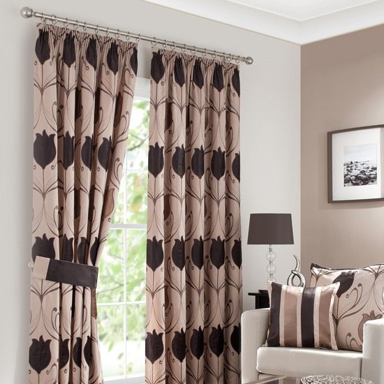 Okenné závesné-stabilné-záclonové tyče-kuchynské okná-ochrana pred slnkom