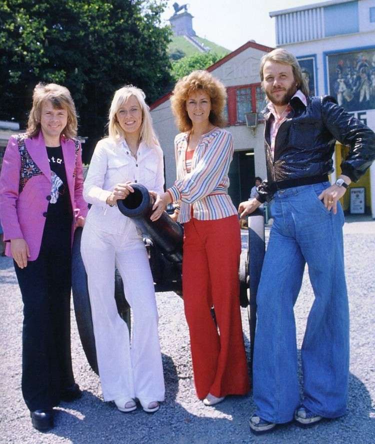 Originálny odev Abba zo 70. rokov 70. roky-móda-párty-abba-oblečenie-originál
