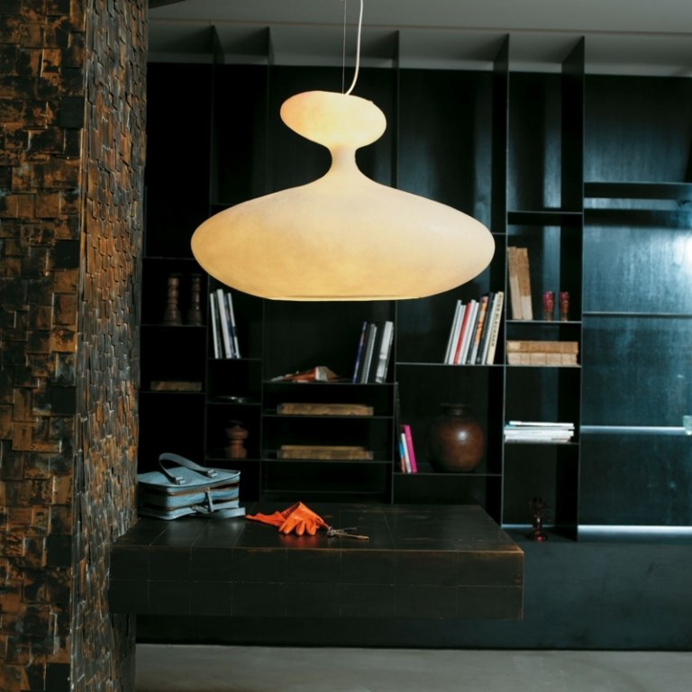 osvetlenie v obývačke moderný tvar obývačka obývacia stena