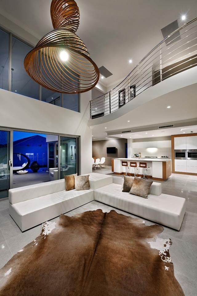 osvetlenie-obývačka-drevená-lampa-zaujímavý-tvar