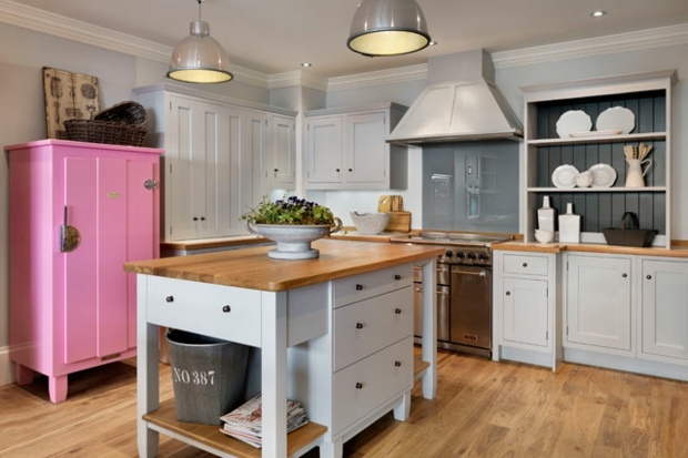 Nápady na okorenenie starého nábytku, osvieženie a premaľovanie