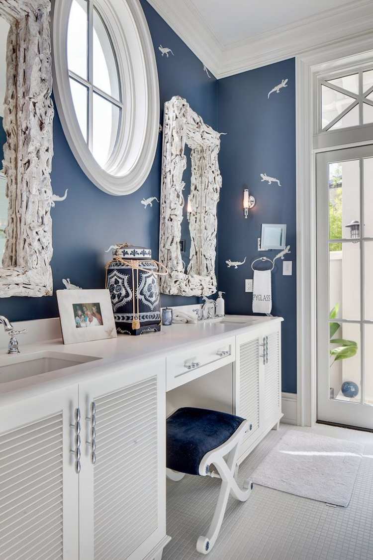 námorný-deco-nápady-kúpeľňa-márnosť-biele-zrkadlo-okno-okienko-zrkadlový rám