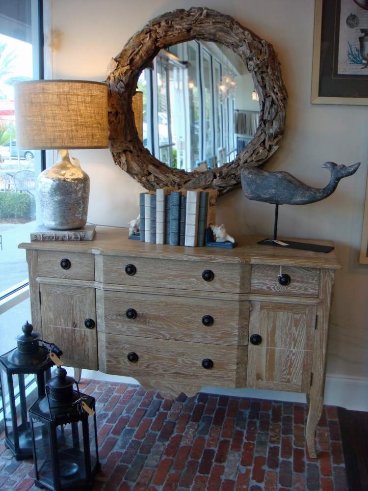 námorné-deco-nápady-komoda-zrkadlo-okrúhle-veľrybie-lampy-