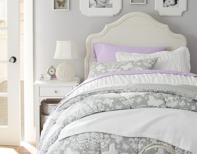 vzor periny-motýle-dizajn-steny-farba-sivá