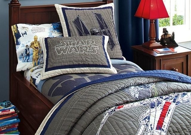 Mládež milujúca detaily-sivá deka-hviezdne vojny-vankúš-červená-stolná lampa