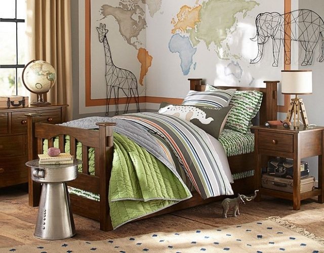 detská postieľka-útulný-perina-dekor-mapa sveta-Afrika-zvieratá-sochy