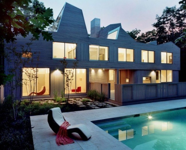 dvorček značný dizajn bazén dlaždice rastliny blažene dvorček značný dizajnový bazén príjemné osvetlenie tiché